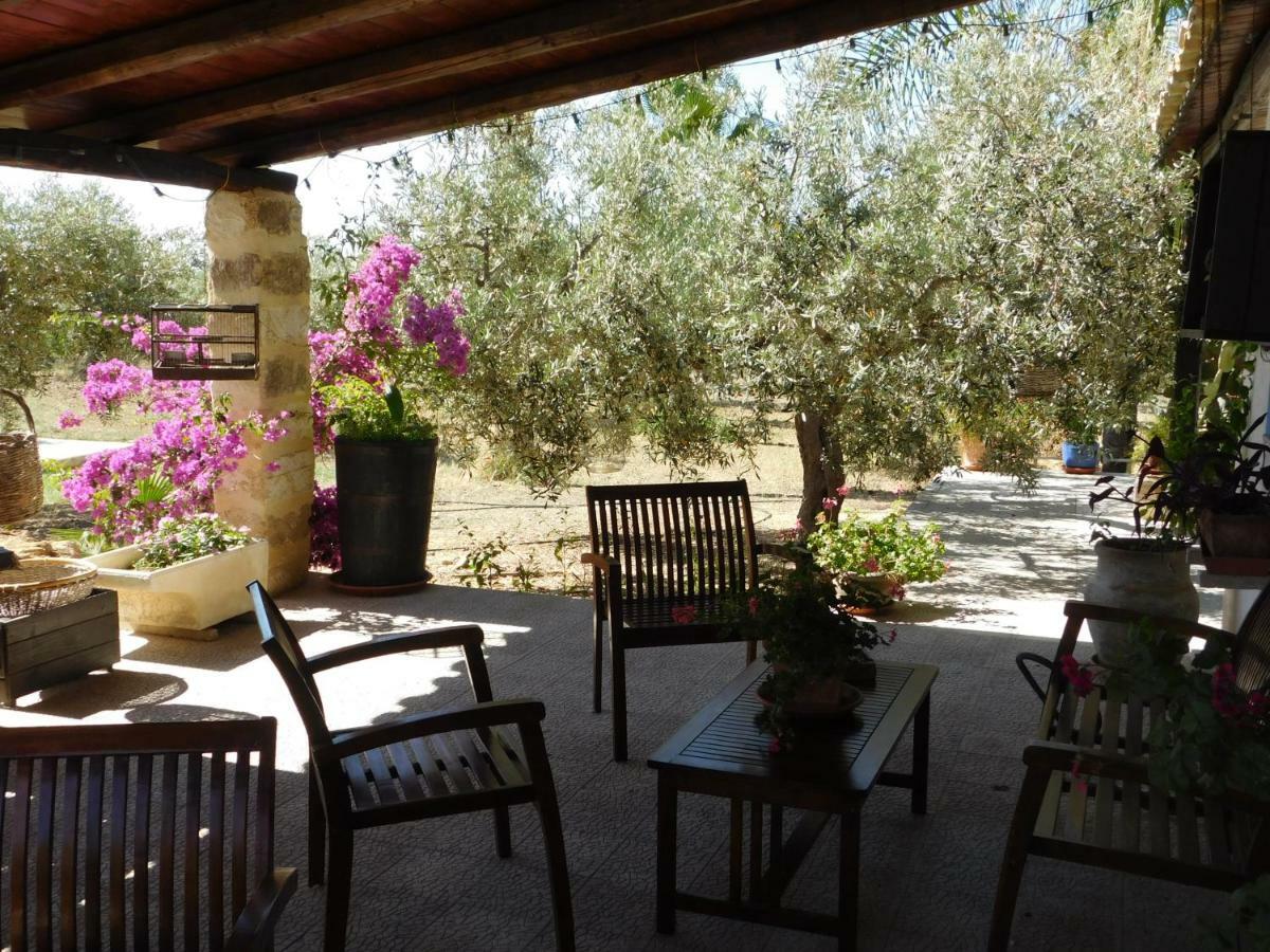 Agriturismo Case Sgaraglino Marinella di Selinunte Exteriör bild